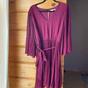 1X Burgundy dress